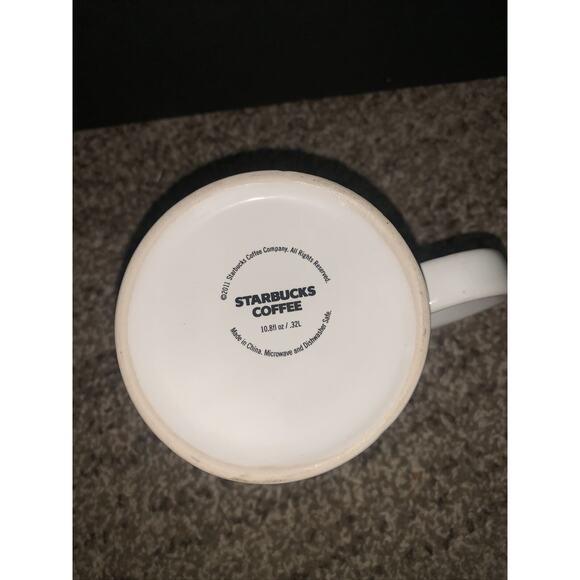 Starbucks MERMAID Coffee Tea Mug Classic Cup 10.8 oz White Green Siren 2011 - Picture 4 of 5